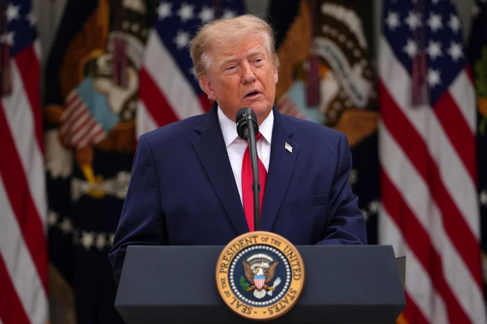 Trump rechaza la idea de transmitir en vivo una ejecución